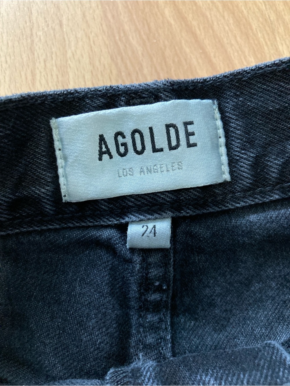 Agolde Riley Black Button Fly High Rise Cropped Jeans - Picture 6 of 8
